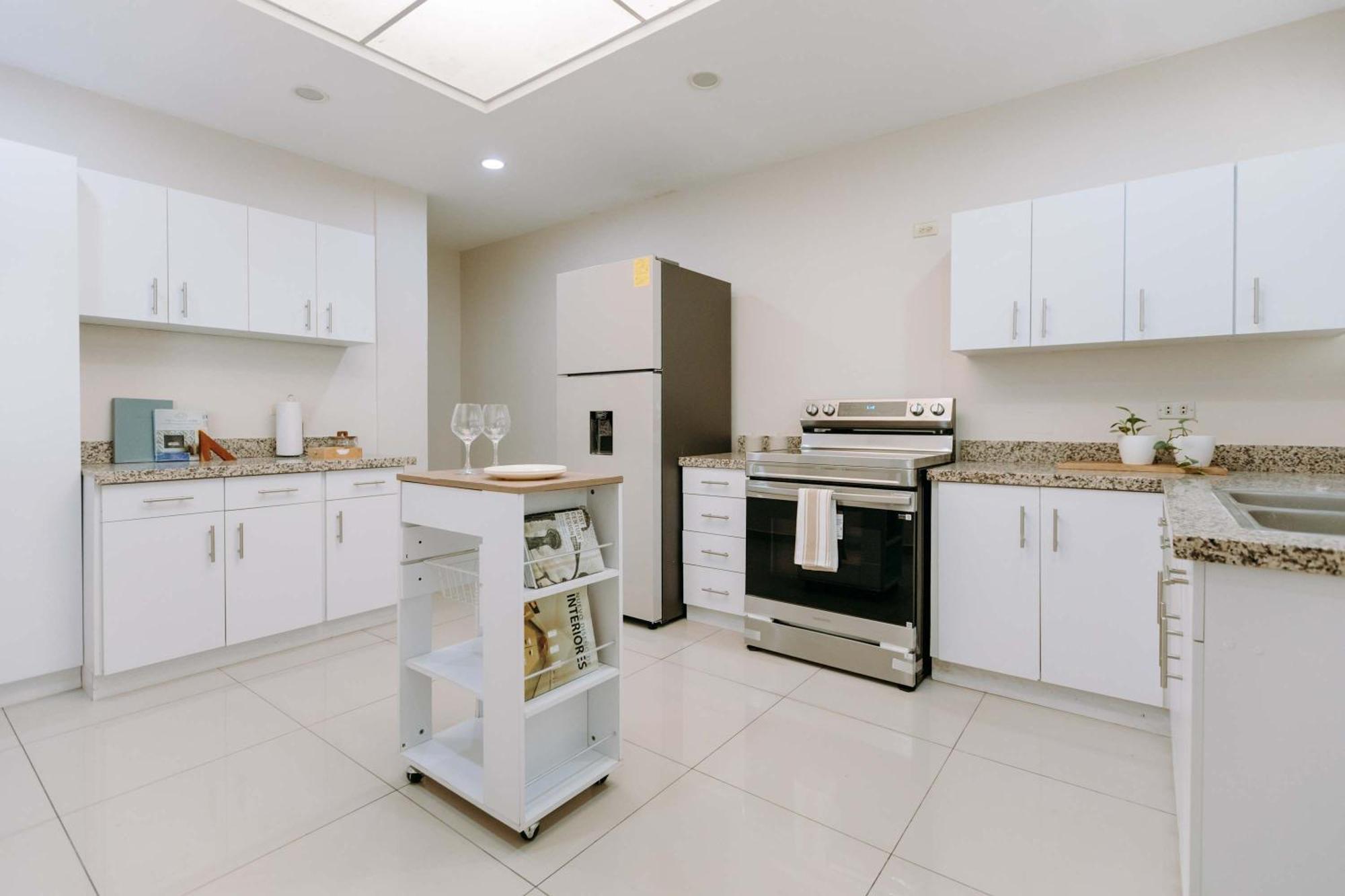 Espanola - Espana Apartamento San Salvador